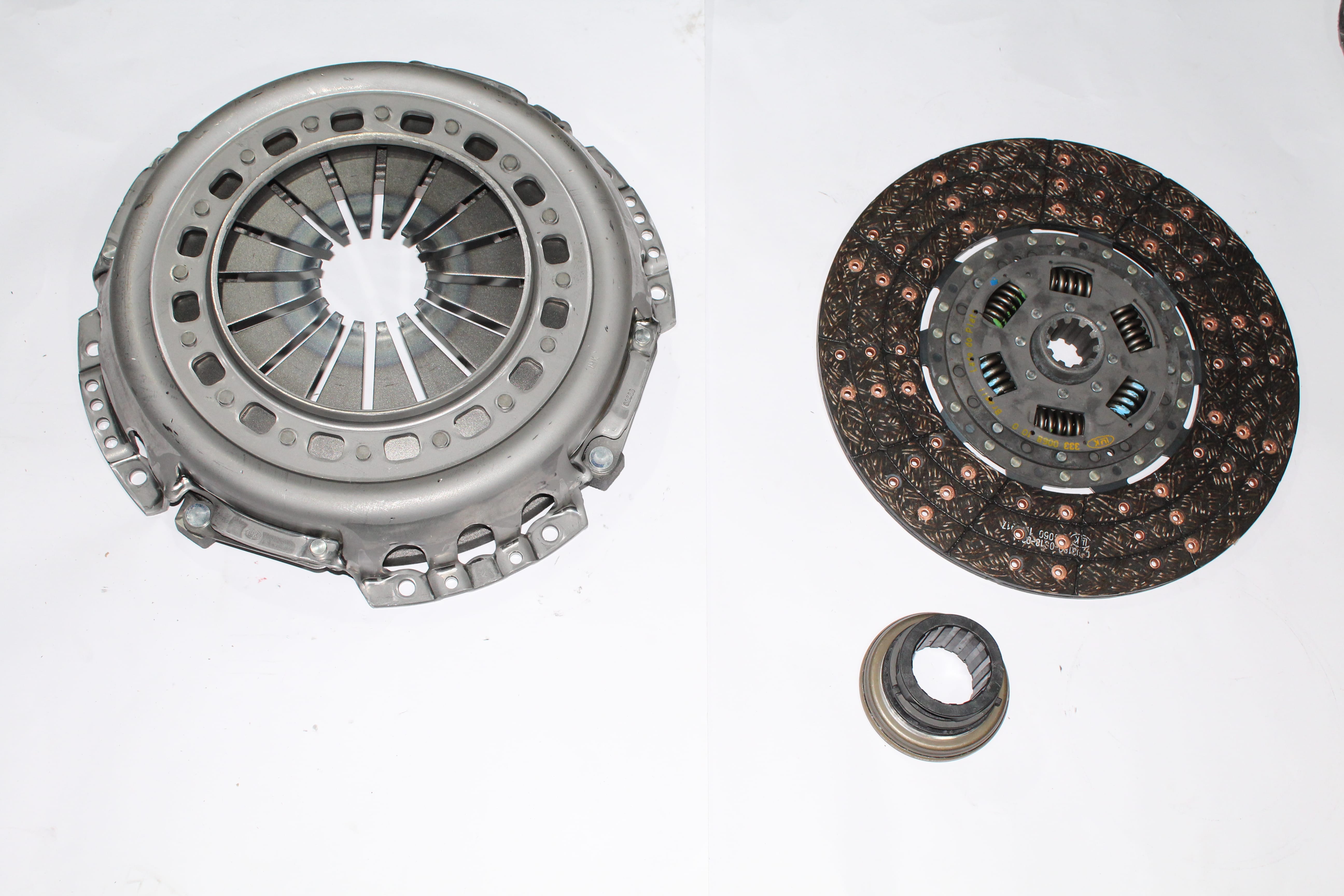 KIT EMBREAGEM COM ROLAMENTO F1000 F4000 1996 A 1998 MWM FORD CARGO 814 815